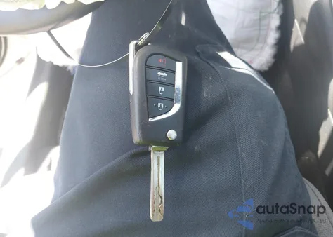 2020 Toyota Corolla Se from USA, damaged, VIN 5YFS4RCE6LP044636